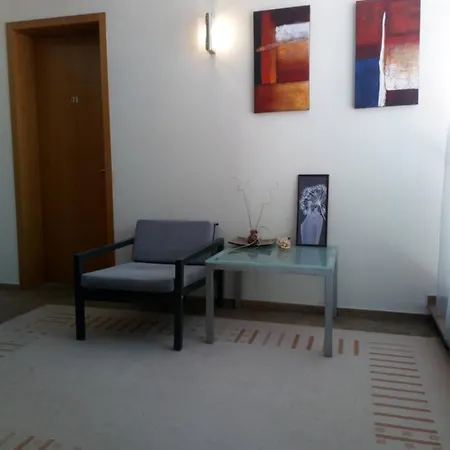 Prado 3*
