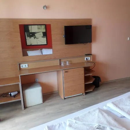 Prado 3* Sunny Beach