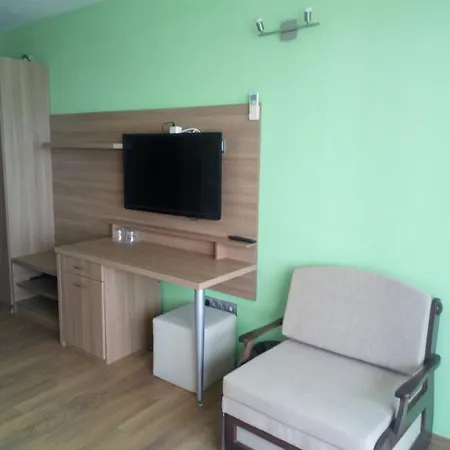 Prado Hotel 3*