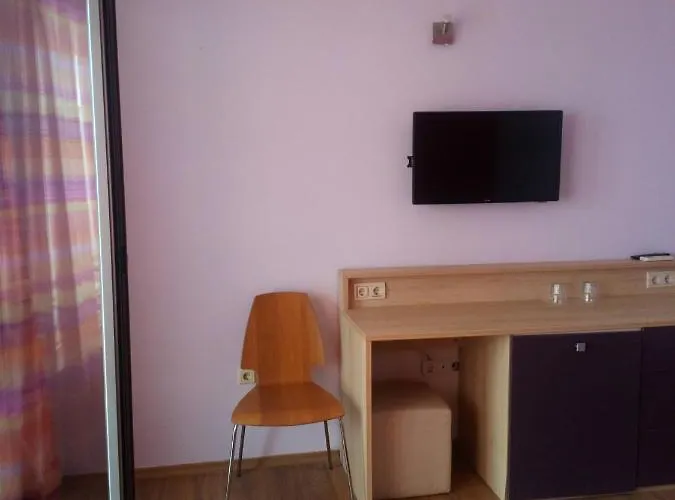 Готель Prado 3*